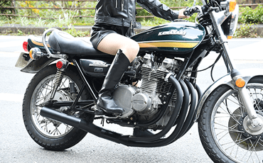 人気車種の手曲げマフラーを用意